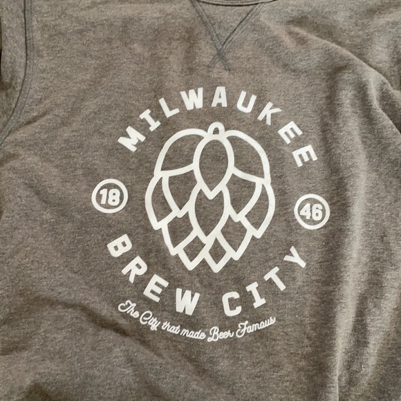 Milwaukee Brew City Crewneck - Picture 3 of 4